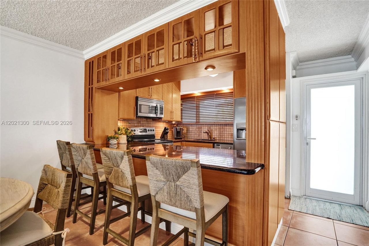 500 SE 21st Ave , Unit 211, Deerfield Beach, FL 33441 Photo