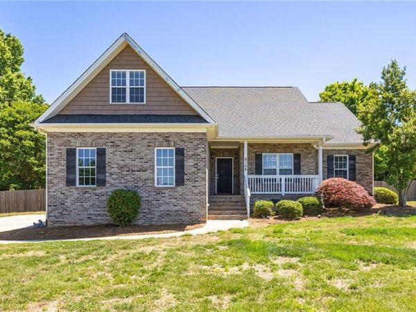 8108 Middleland Drive , Browns Summit, NC 27214
