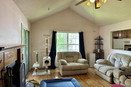 2215 Sawmill Trace Lane photo 4