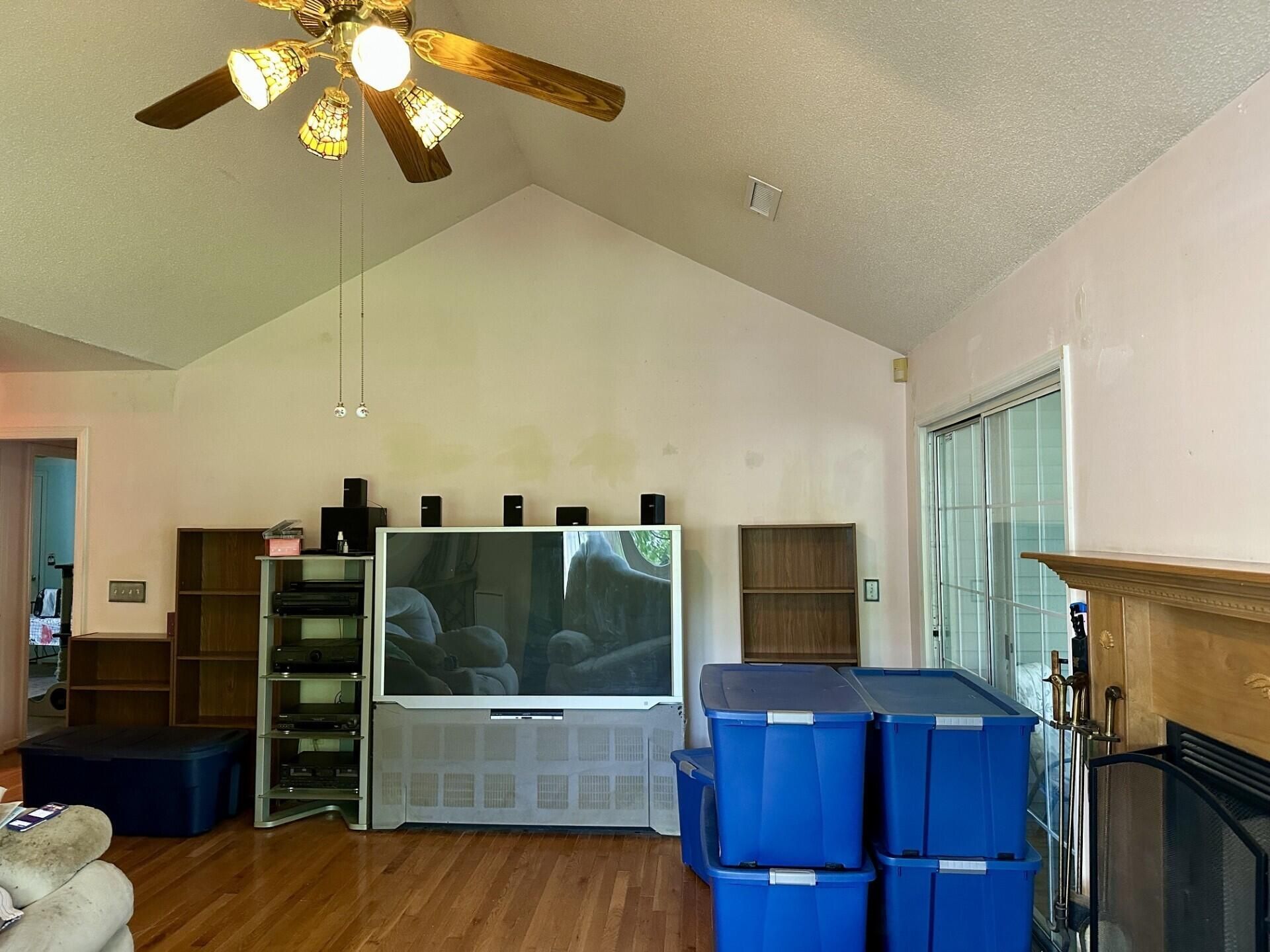 2215 Sawmill Trace Lane Photo 5