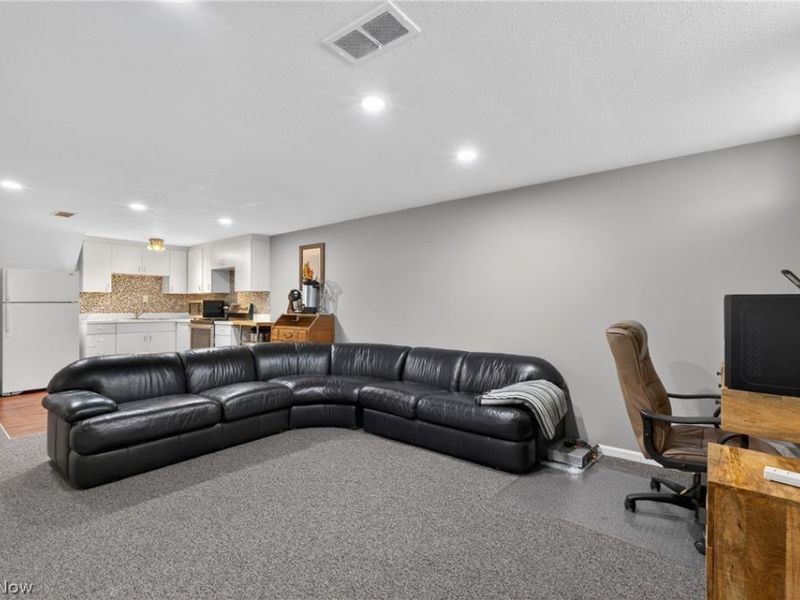 23420 Wendover Drive, Beachwood, OH 44122 Photo 32