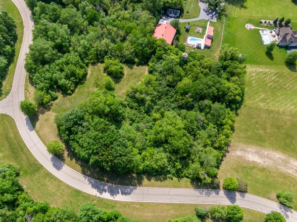 7393 English Oak Lane , Spring Grove, IL 60081