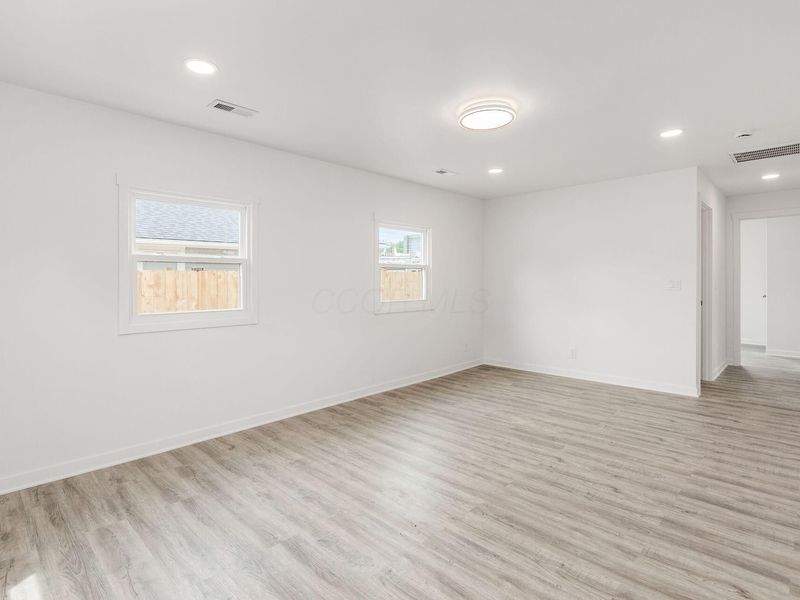 2804 Grasmere Avenue , Columbus, OH 43211 Photo 10