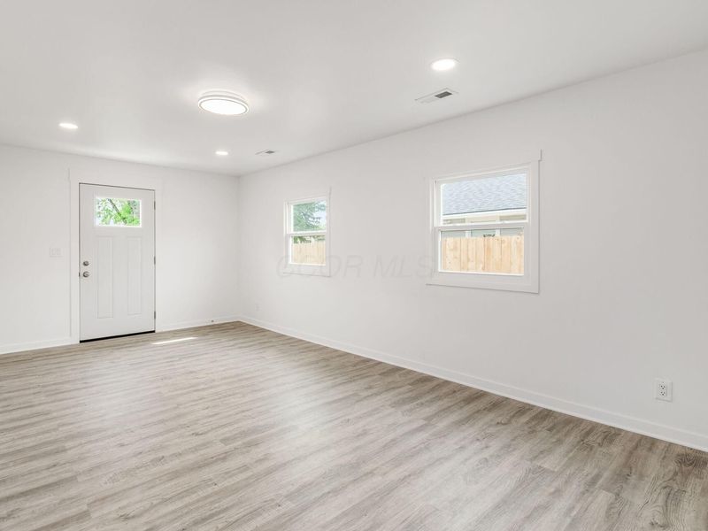 2804 Grasmere Avenue , Columbus, OH 43211 Photo 13