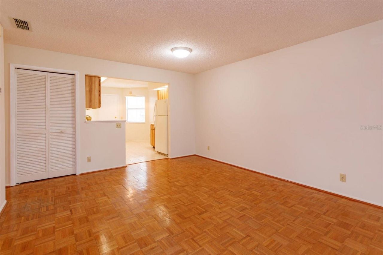 626 Red Oak Circle, Unit 106, Altamonte Springs, FL 32701 Photo