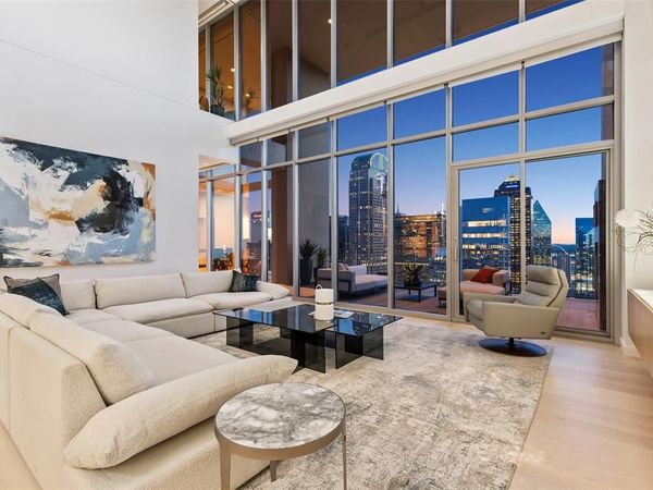 1717 Arts Plaza, Unit 2309, Dallas, TX 75201