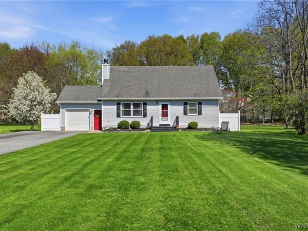 5082 Lake Road S, Brockport, NY 14420