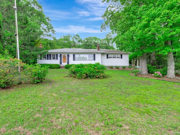 1431 Motor Parkway, Hauppauge, NY 11788