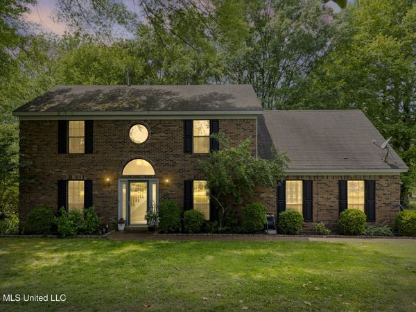 33 E Sweetwater Road, Byhalia, MS 38611