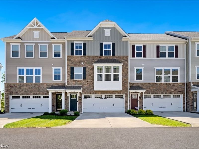 1423 Chateau Place, Avon, OH 44011 Photo 1