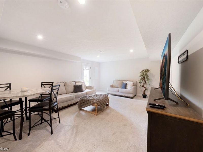 1423 Chateau Place, Avon, OH 44011 Photo 20