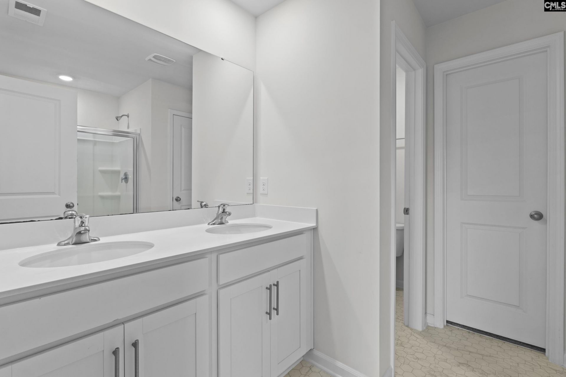 108 Woodmere Drive  Photo 22
