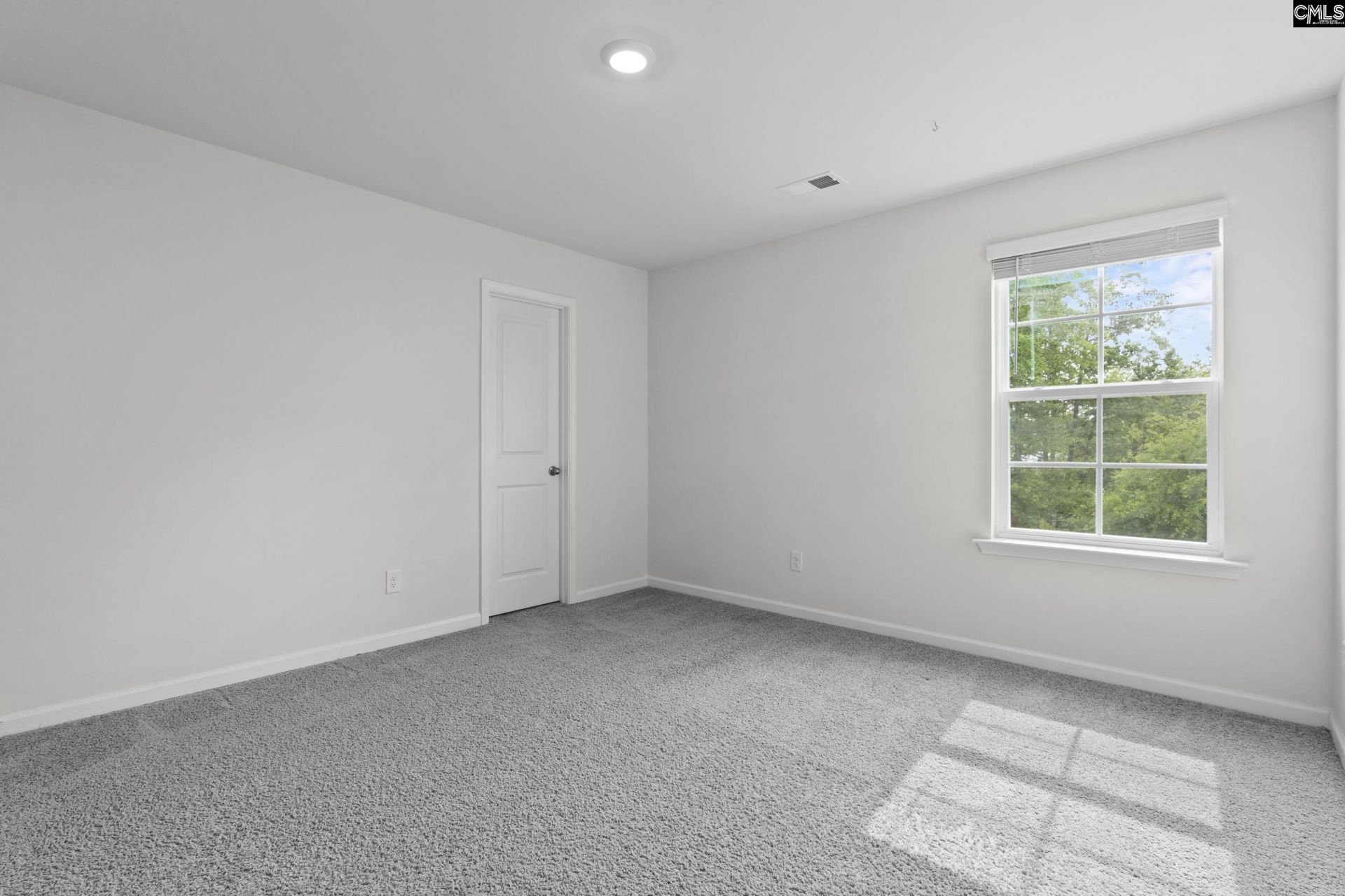 108 Woodmere Drive  Photo 30