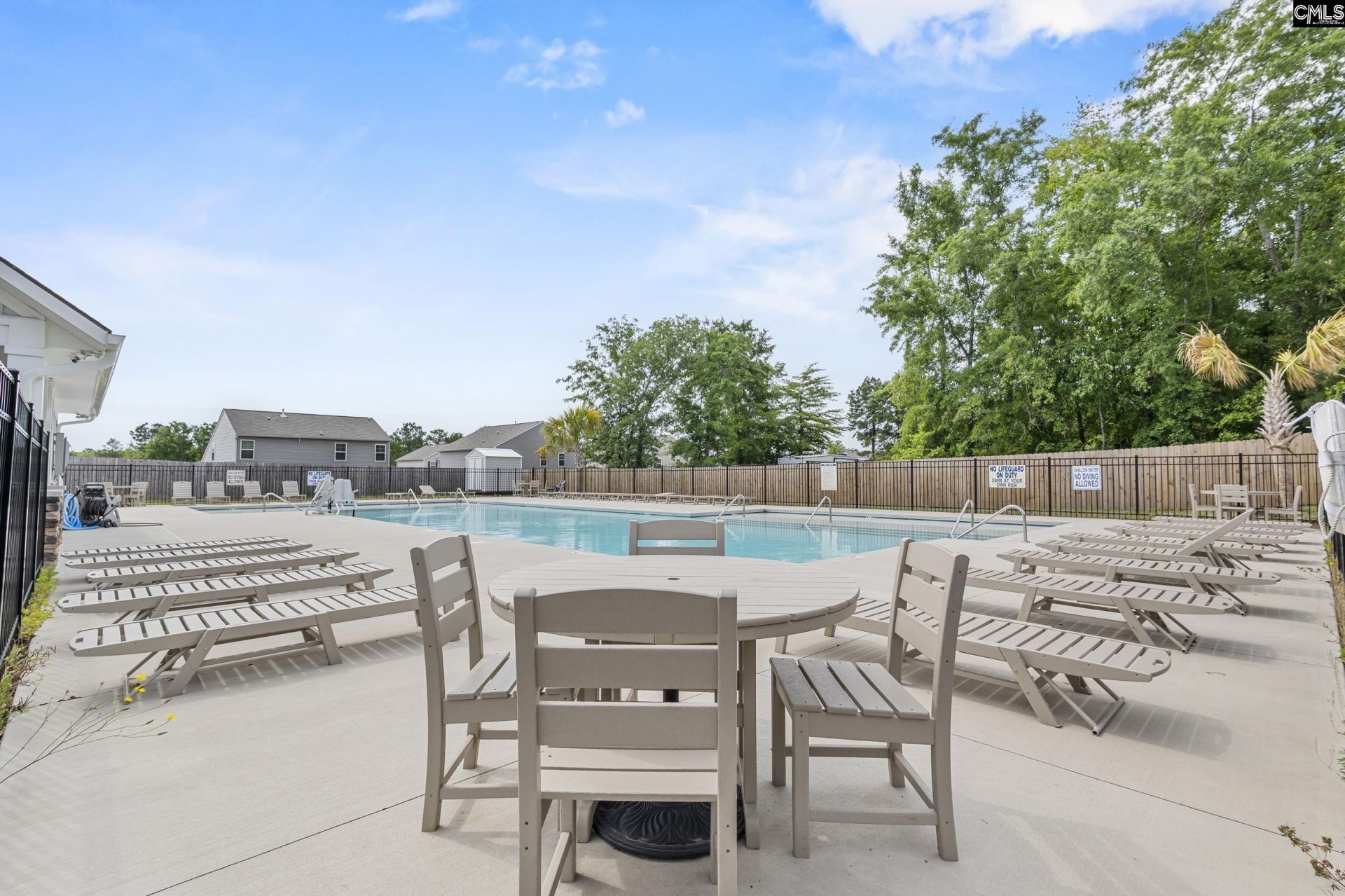 108 Woodmere Drive  Photo 40