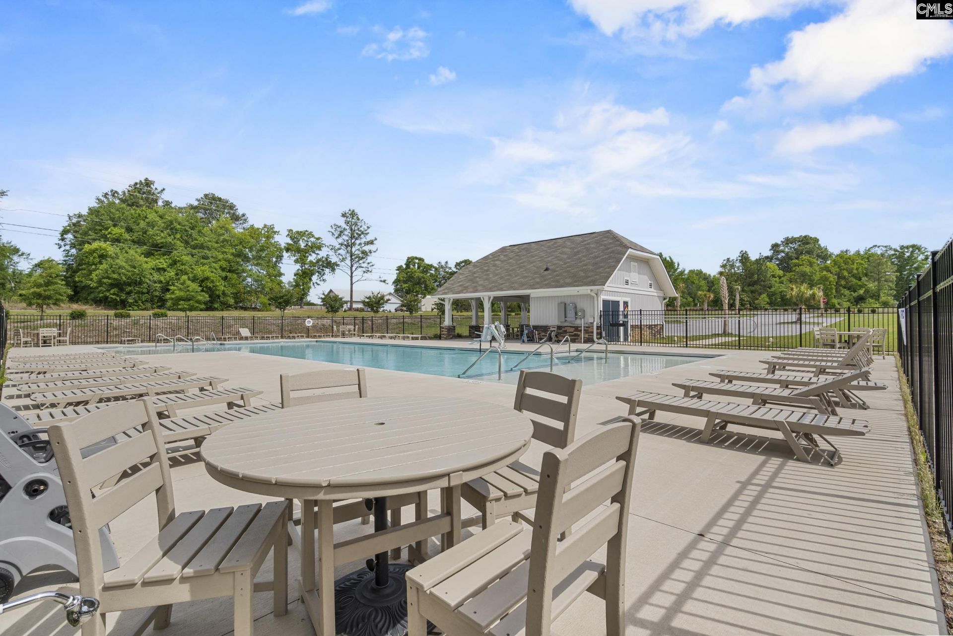 108 Woodmere Drive  Photo 41