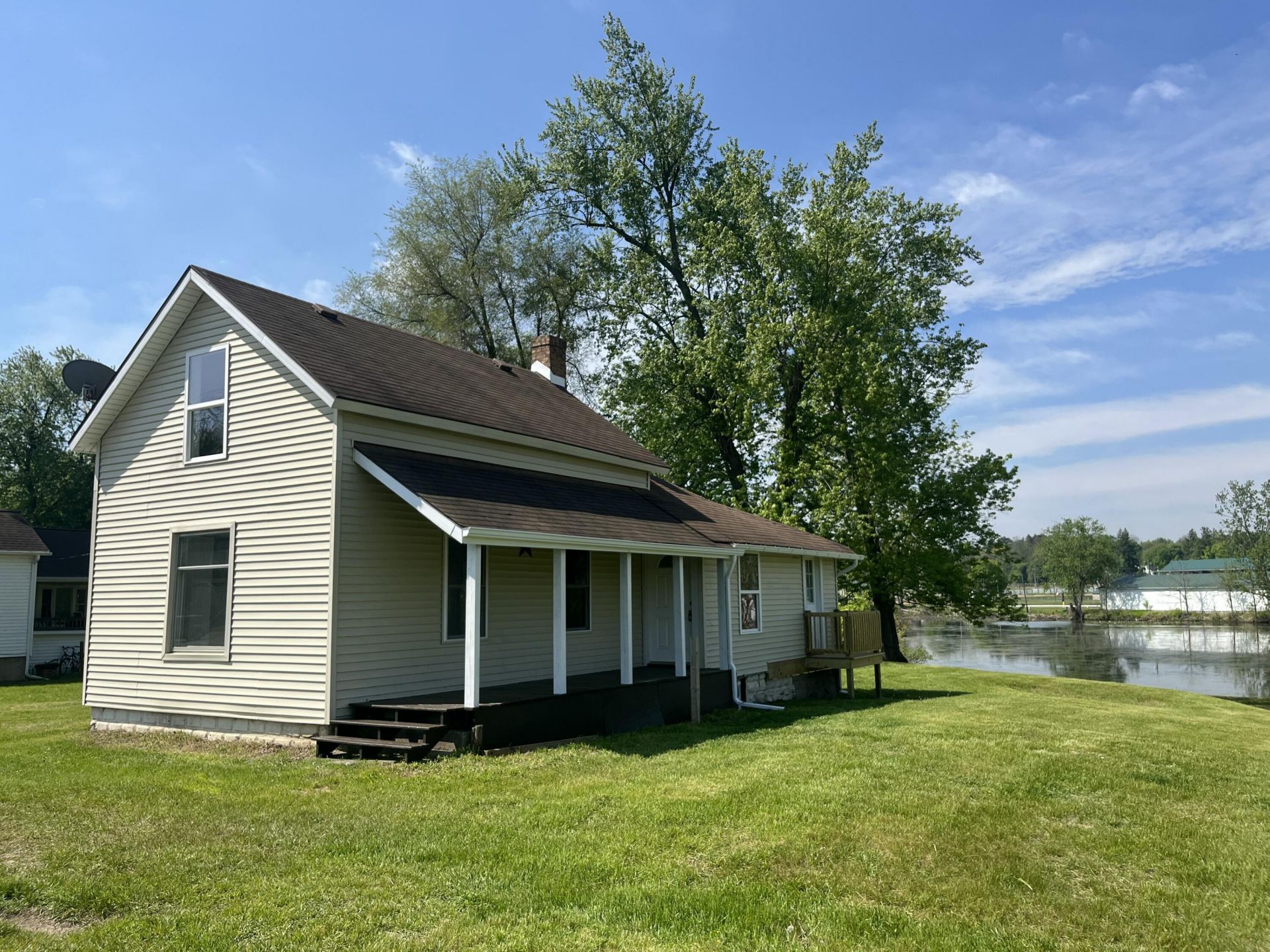 154 W Saint Joe Street, Hillsdale, MI 49242 Main Photo
