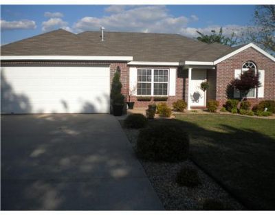 916 Zachary Street, Centerton, AR 72719 Main Photo