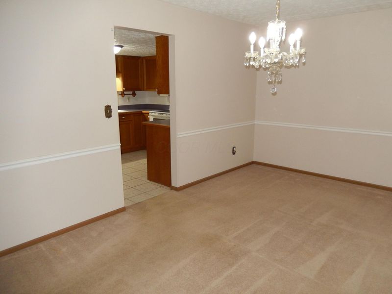3939 Karl Road, Unit 103, Columbus, OH 43224 Photo 10