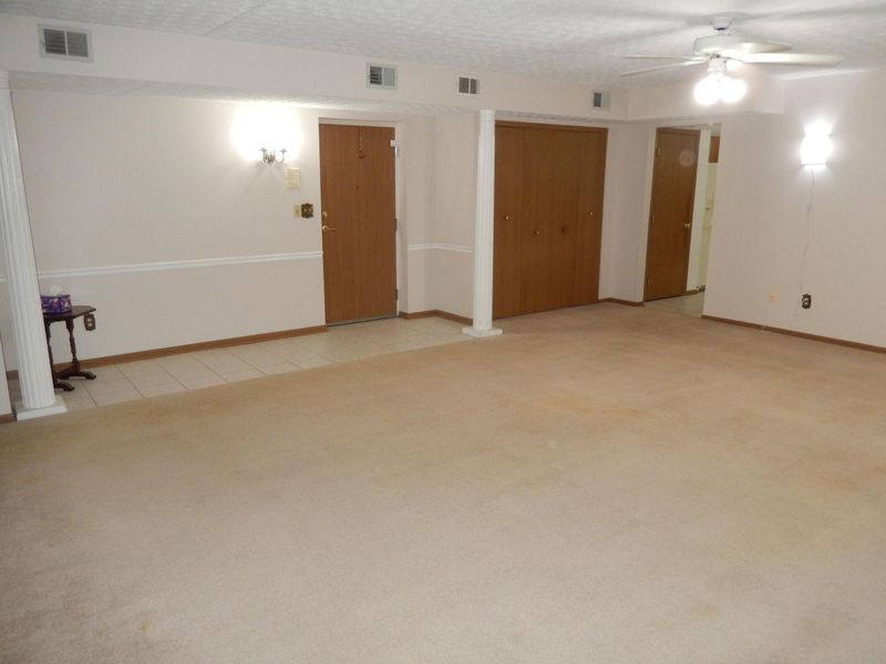 3939 Karl Road, Unit 103, Columbus, OH 43224 Photo 3
