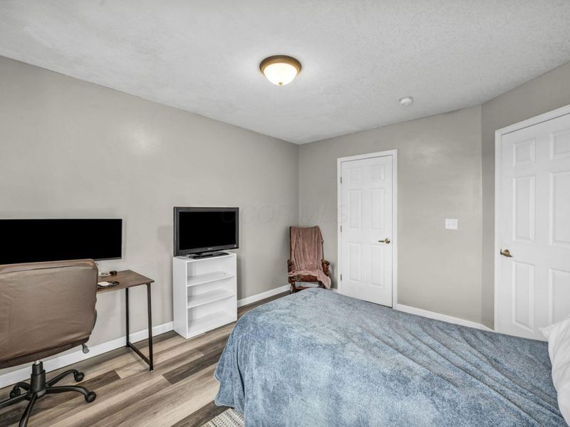 850 Fairway Drive, Howard, OH 43028 Photo 30