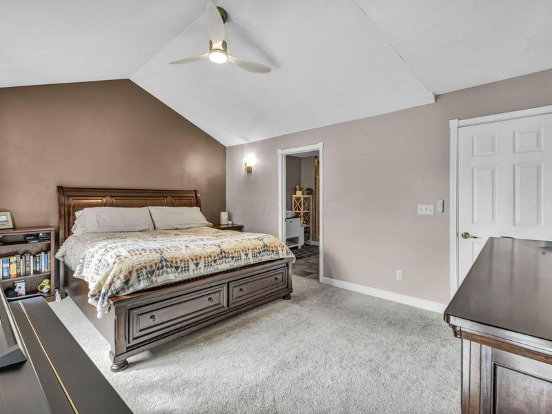 850 Fairway Drive, Howard, OH 43028 Photo 35