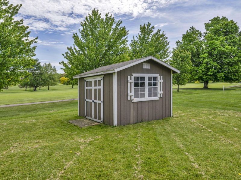 850 Fairway Drive, Howard, OH 43028 Photo 57