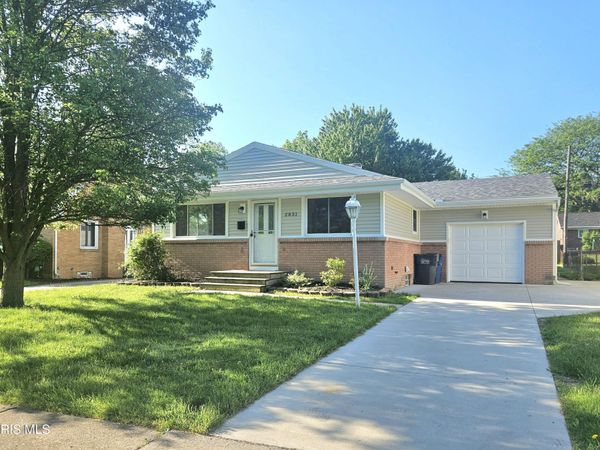 2831 E Glenn Street , Toledo, OH 43613