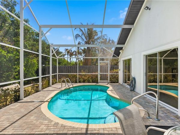 212 14th Place, Vero Beach, FL 32960