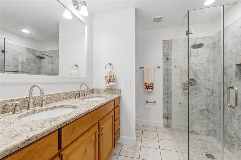 212 14th Place, Vero Beach, FL 32960 Photo
