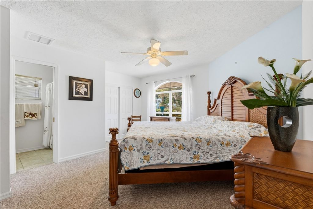 212 14th Place, Vero Beach, FL 32960 Photo