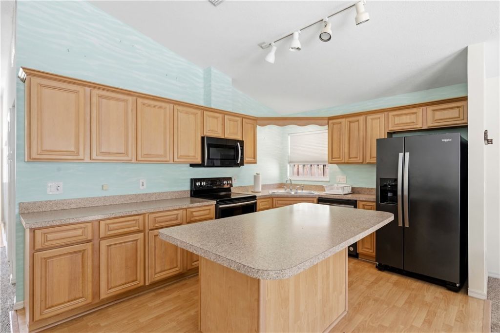 212 14th Place, Vero Beach, FL 32960 Photo