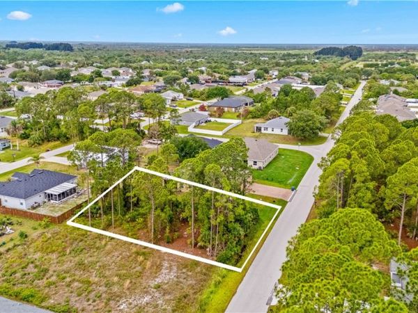 482 Oldenberg Street SW, Palm Bay, FL 32908