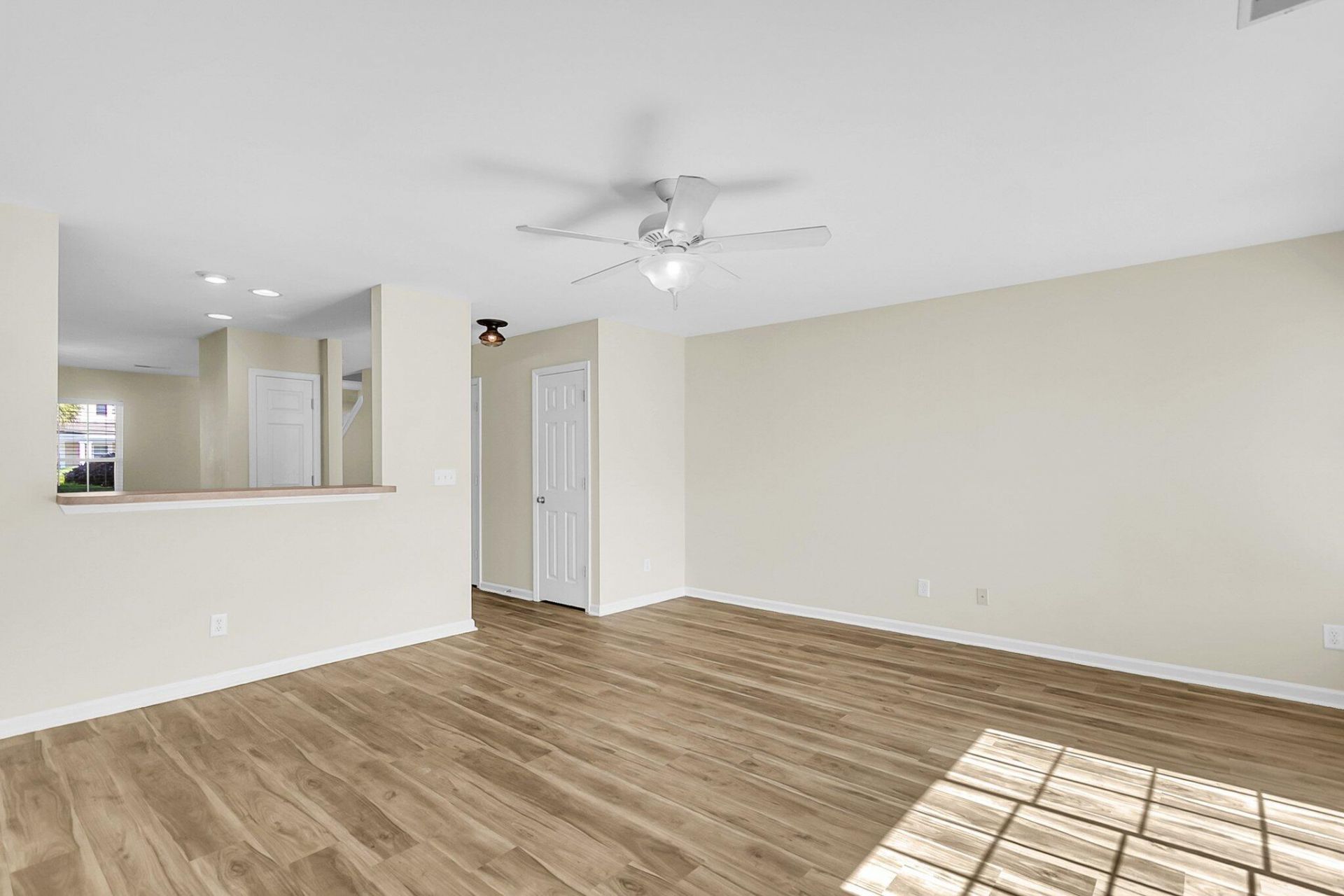 1003 Washitonia Way Photo 14