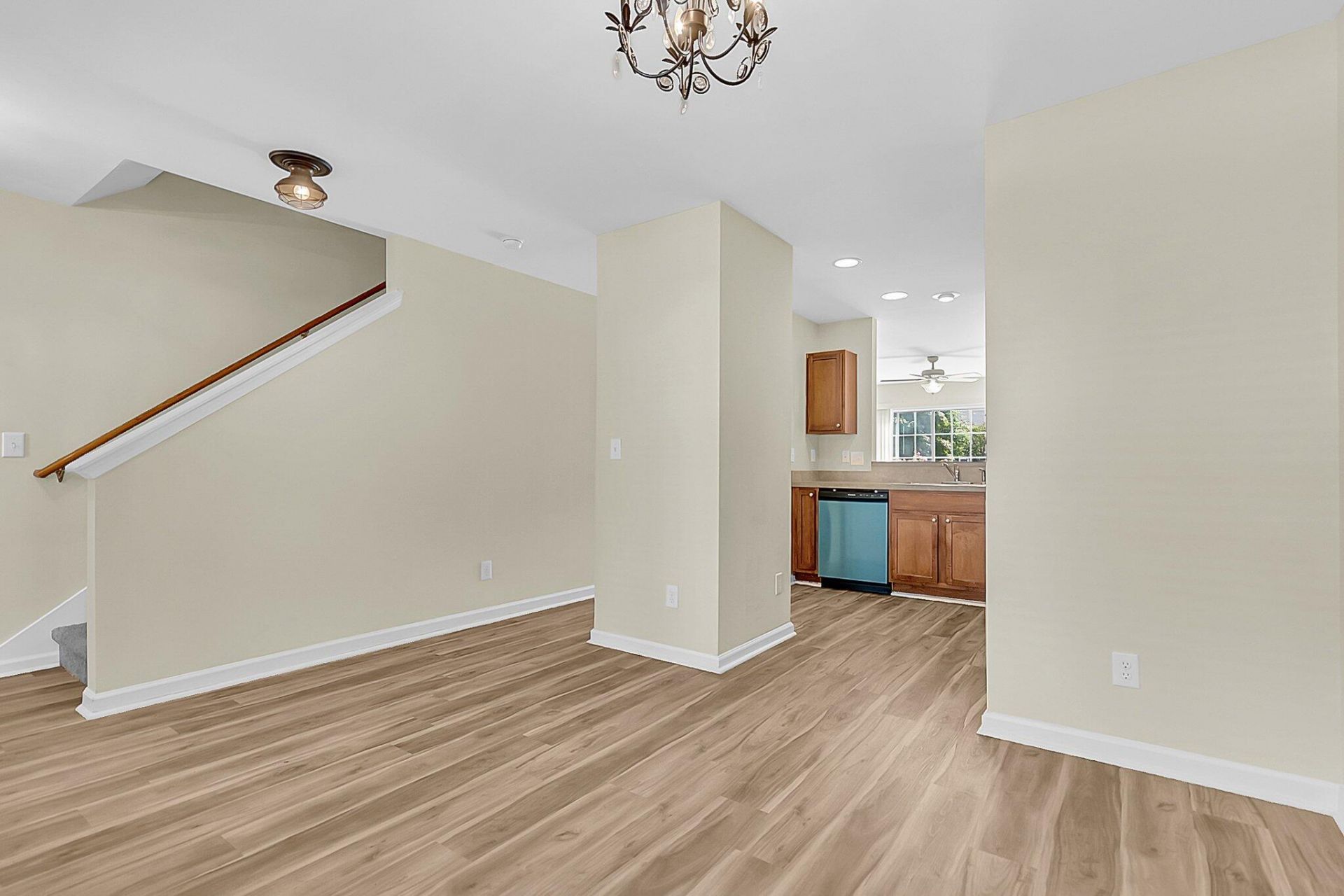 1003 Washitonia Way Photo 8