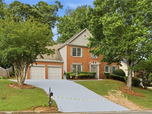 682 Mountain Oaks, Stone Mountain, GA 30087