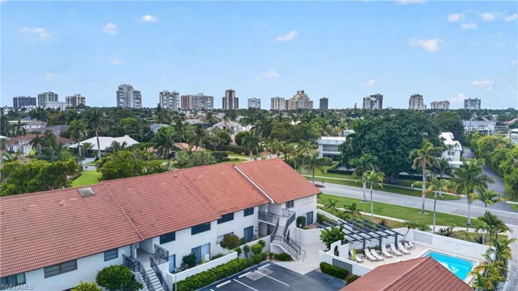 4092 Belair Ln , Unit 1, Naples, FL 34103 Photo