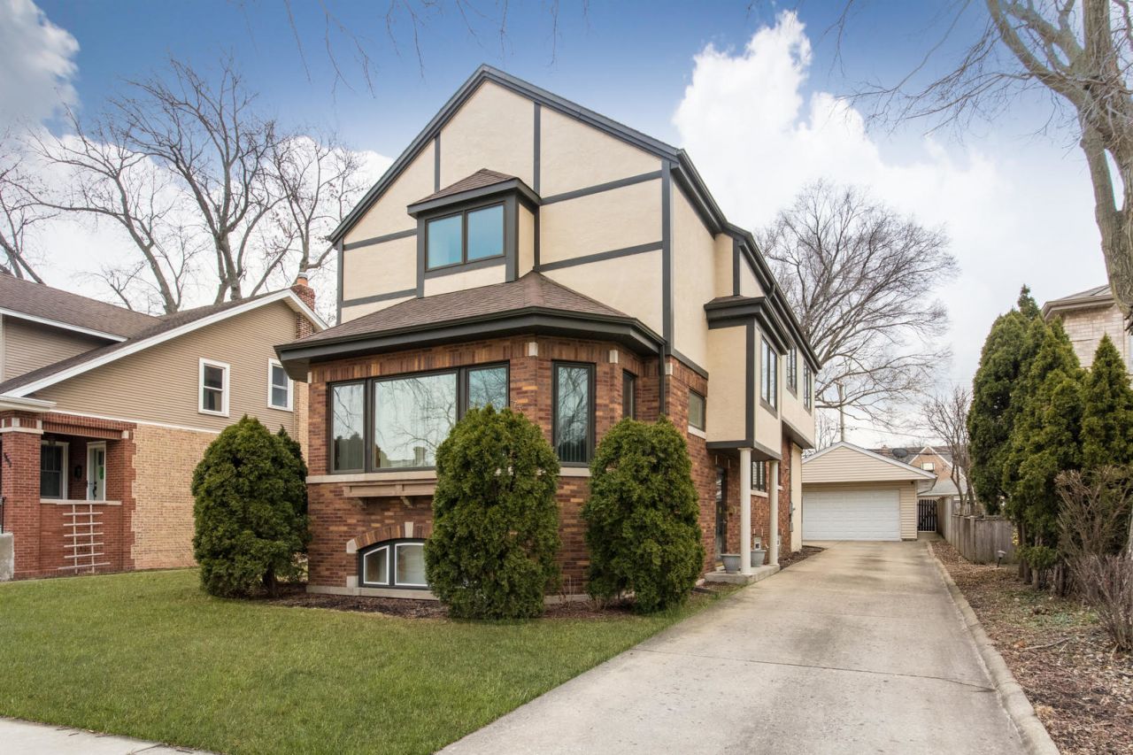 7349 W Ibsen Street , Chicago, IL 60631