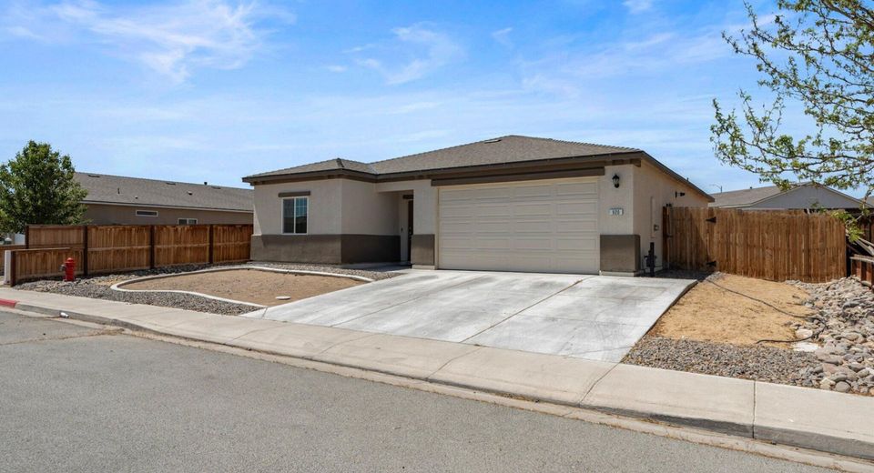 920 Jill Marie Lane, Fernley, NV 89408 Photo