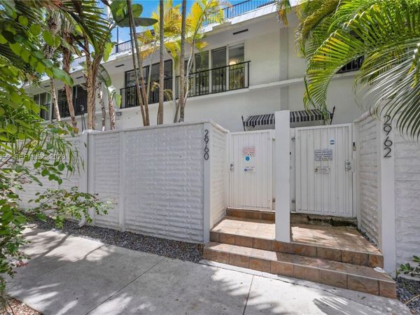 2960 Day Ave , Unit 3201, Miami, FL 33133
