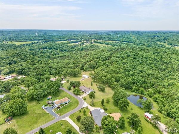 1444 Yellow Rock, De Soto, MO 63020