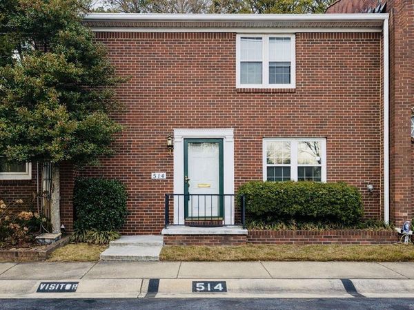 514 Cambridge Place Drive, Little Rock, AR 72227