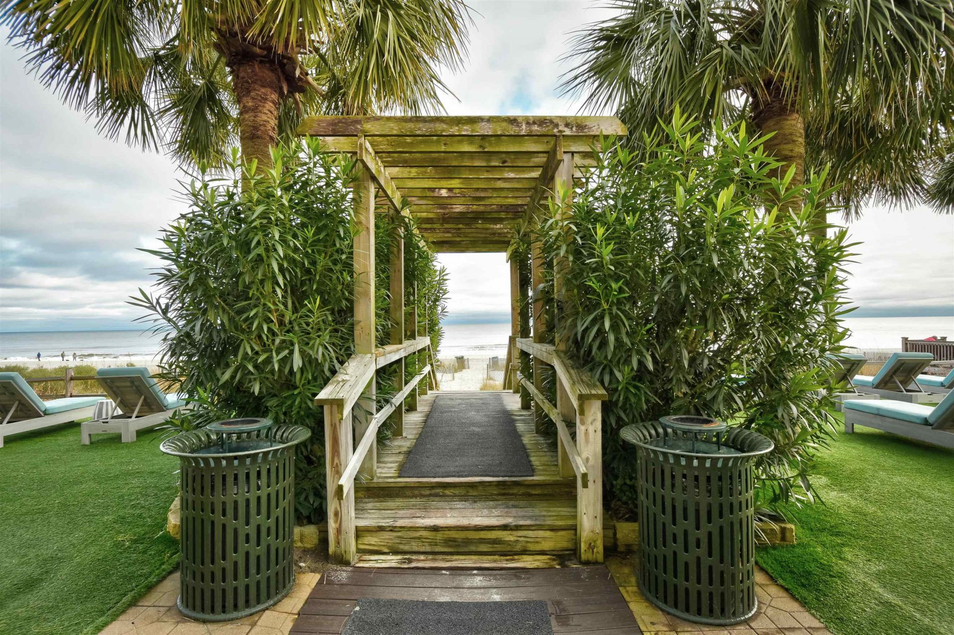 2701 N Ocean Blvd. Photo 32