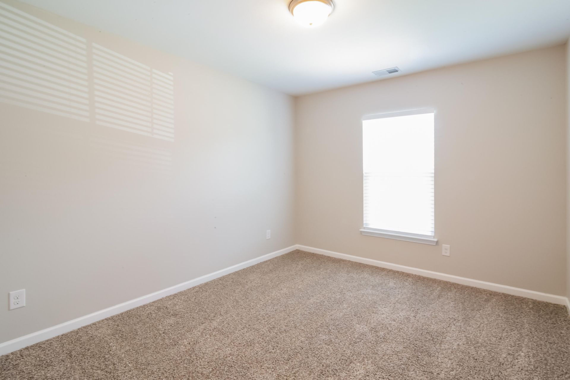 7837 Expedition Drive Photo 9
