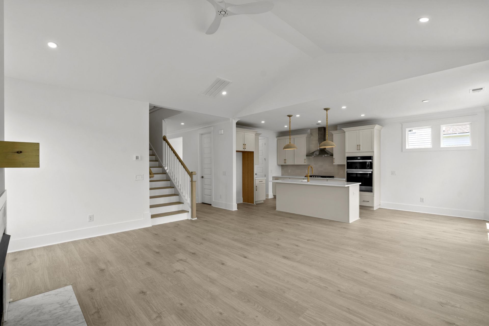 5136 Hut Creek Road Photo 16