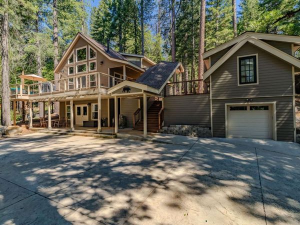 3061 Tahos Drive, Dorrington, CA 95223