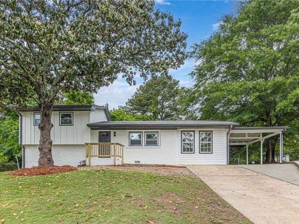 8285 Hemlock Drive , Jonesboro, GA 30238
