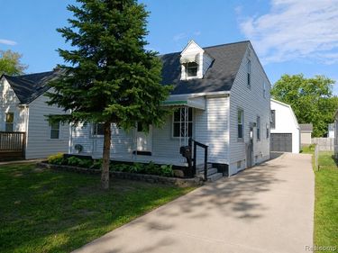 5157 Niagara Street, Wayne, MI 48184