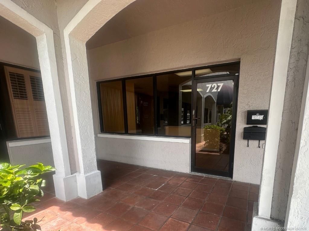 725 S Colorado Avenue, Unit 105, Stuart, FL 34994 Photo