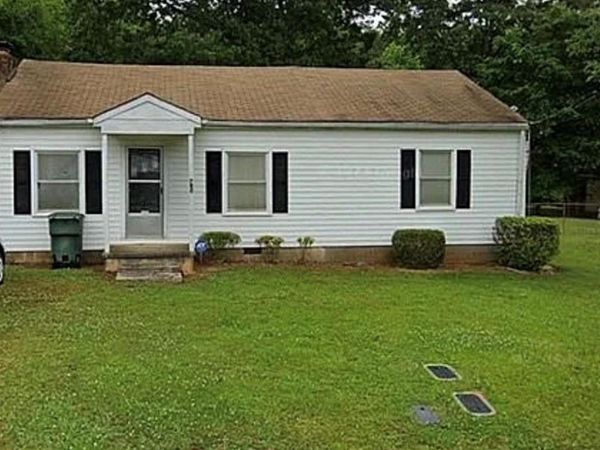 740 Log Cabin Drive, Gastonia, NC 28054