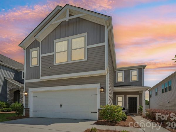 11912 Red Leaf Drive , Charlotte, NC 28215